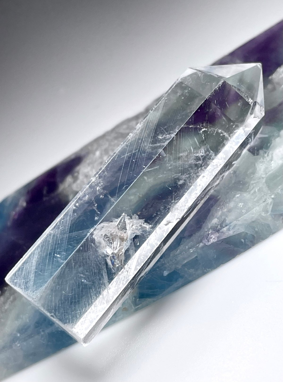 天然☆水晶【クリアクオーツ】六角柱◇タワー◇ポイント◇天然石 天然☆水晶【クリアクオーツ】六角柱◇タワー◇ポイント◇天然石