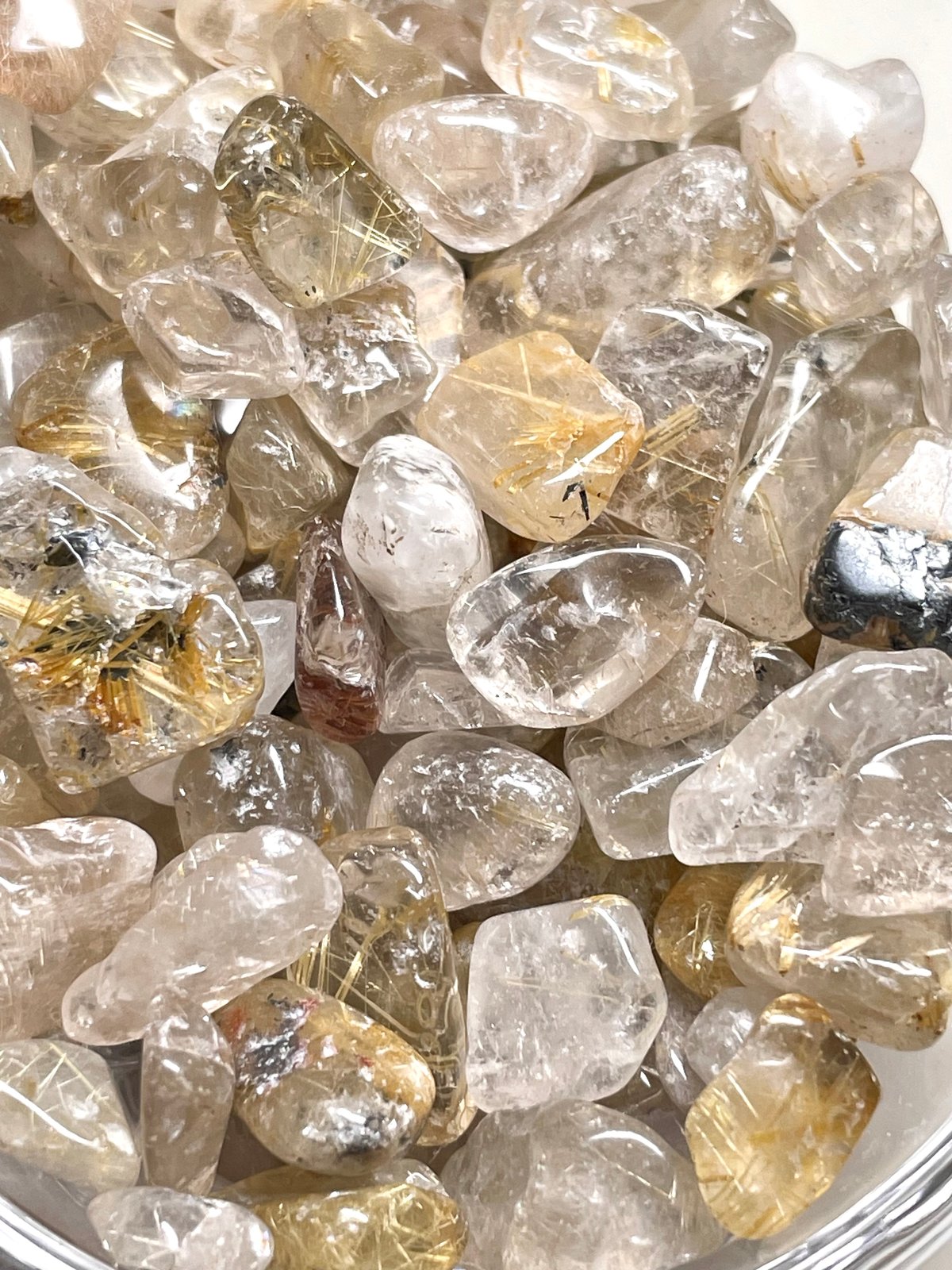 超特大　84mm ゴールドルチルクォーツ　金針水晶　パワーストーン ゴールドルチルクォーツ【金針水晶】さざれ◇100g◇天然石