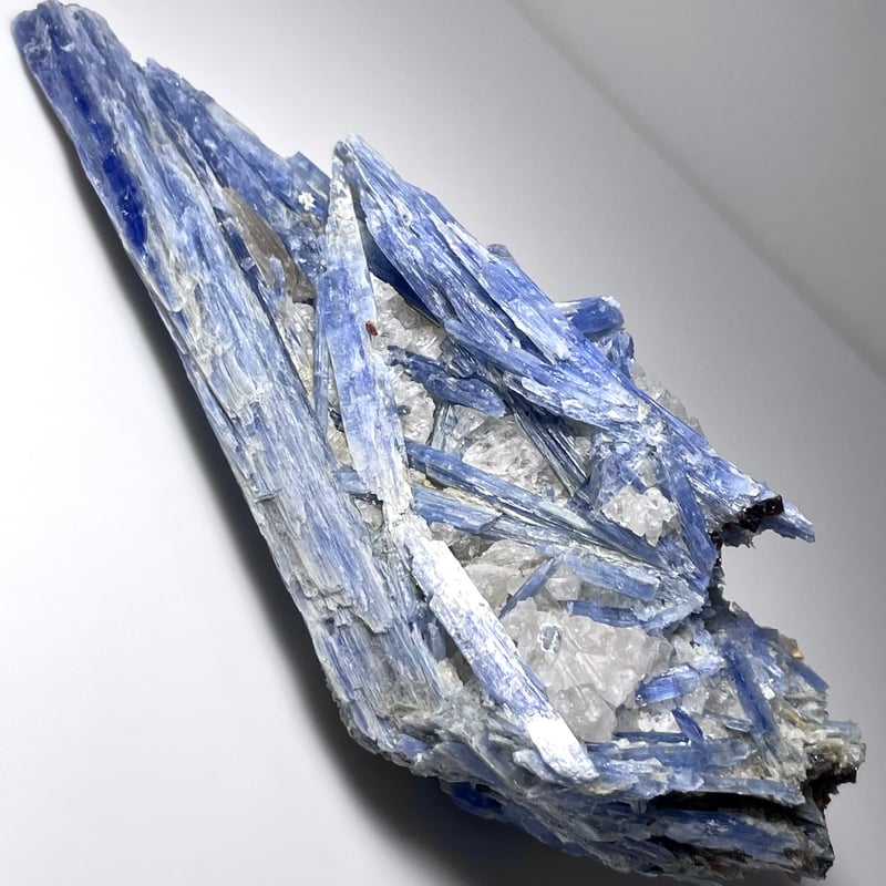 レア超特大　カイヤナイト　クォーツ　パイライト原石 レア超特大 カイヤナイト クォーツ パイライト原石 レア超特大