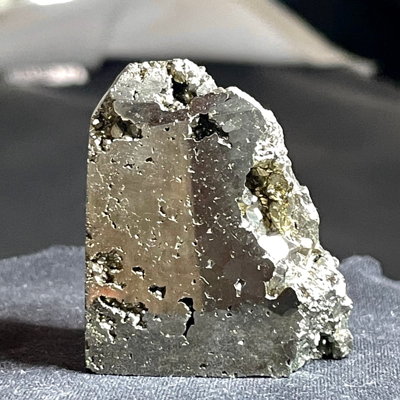 パイライト　黄鉄鉱　原石　外国産　鉱物　金運　パワーストーン　オブジェ パイライト【黄鉄鉱】タワー◇ポイント◇原石◇天然石◇パワーストーン