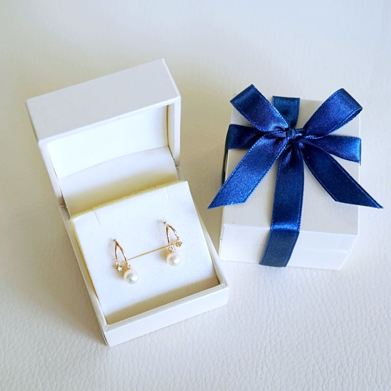 K10イエローゴールド パール・ペリドット ピアス 保証書付 SE-3337