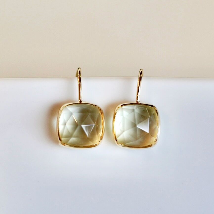 K18YG(イエローゴールド) ハニークオーツ ピアス 保証書付 IA-2653