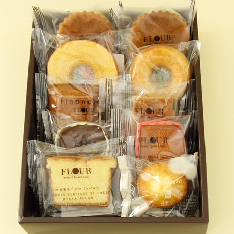 Sweets/Bread/Cafe FLOUR Sweets/Bread/Cafe FLOUR
