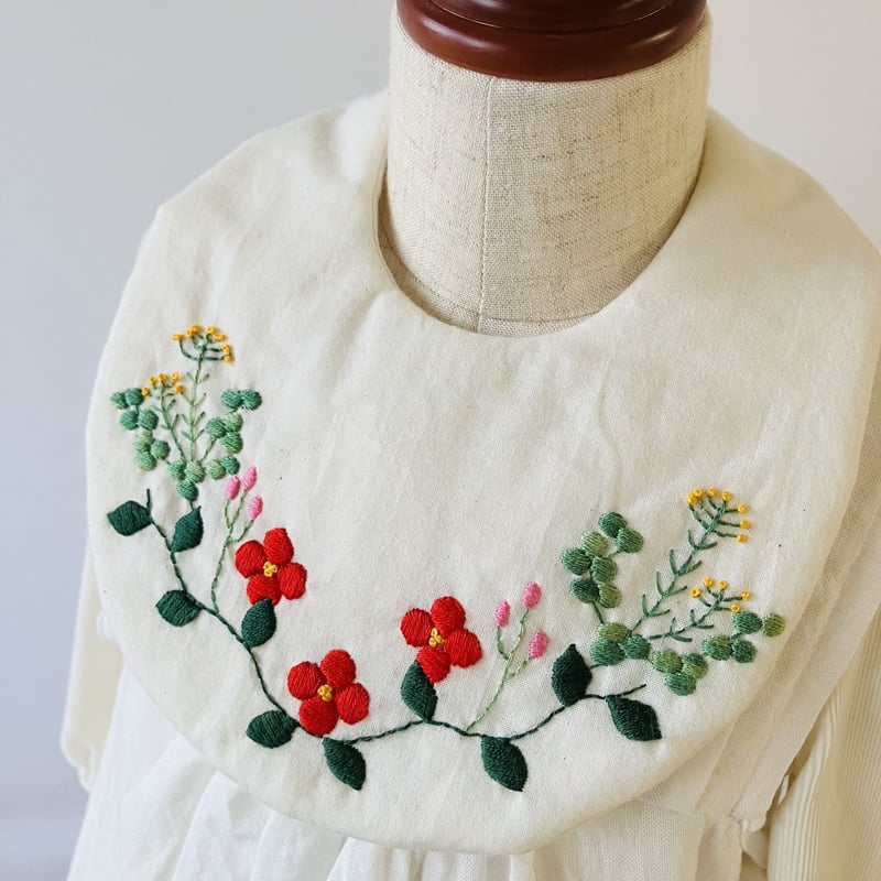 スタイ 野の花 刺繍 | cocoro store