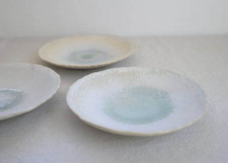 五嶋穂波　　春霞　平皿18cm②
