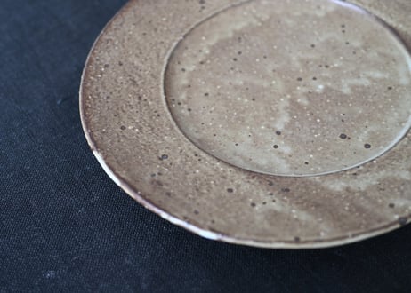 加藤あゐ　ellipse plate M 裏葉柳