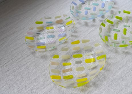 天気雨　パッチワーク　楕円小皿　ななめ
