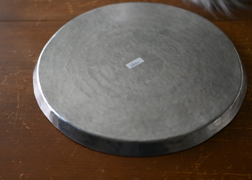 山田憲栄 アルミトレイ皿(丸) 大 | Sno 暮らしのもの