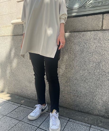 ハイパーストレッチパンツ