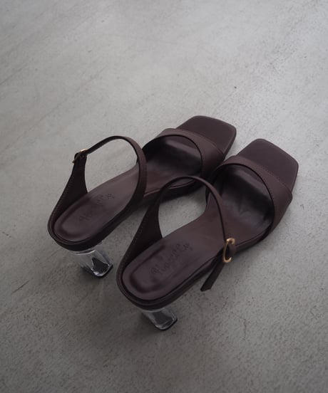 【即納】ichimanpo sandal / brown