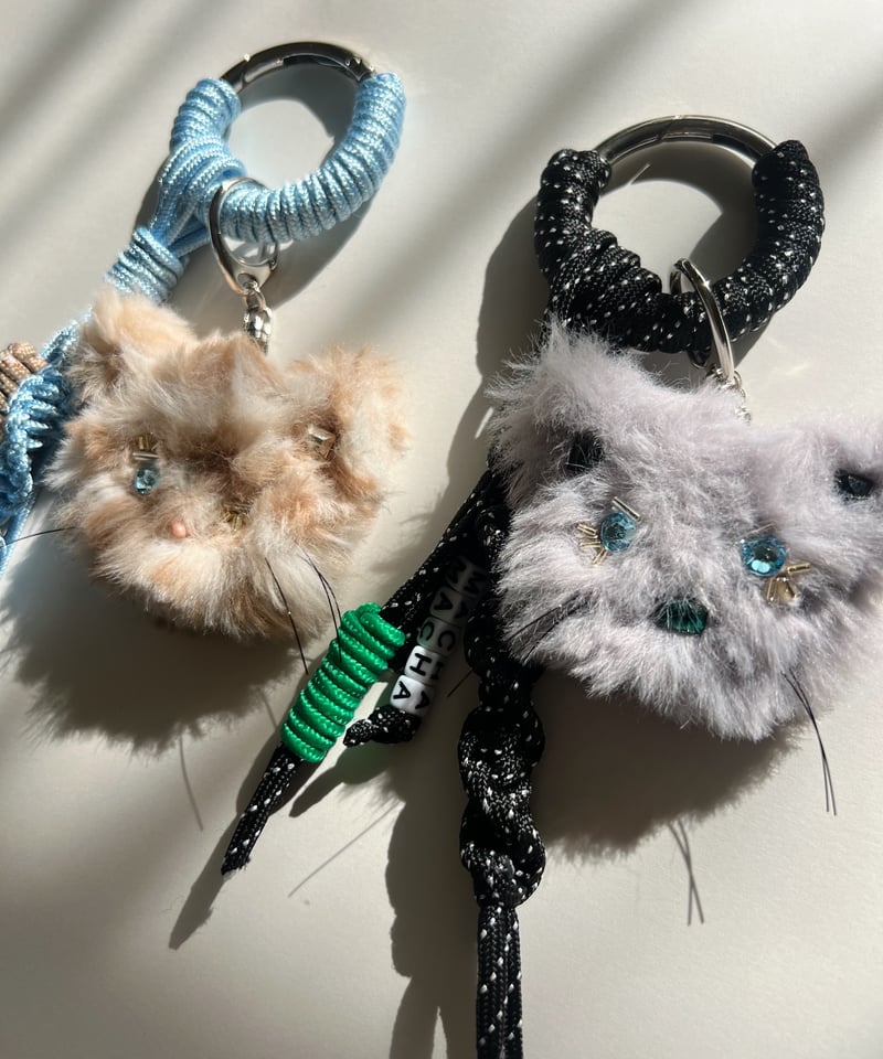 the Raid. Co'COON bo_ya アクリルキーホルダー ヘアゴム