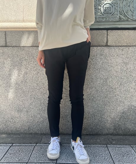 ハイパーストレッチパンツ