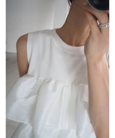 frill docking tops / off