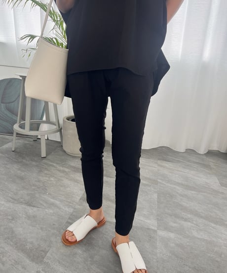 ハイパーストレッチパンツ