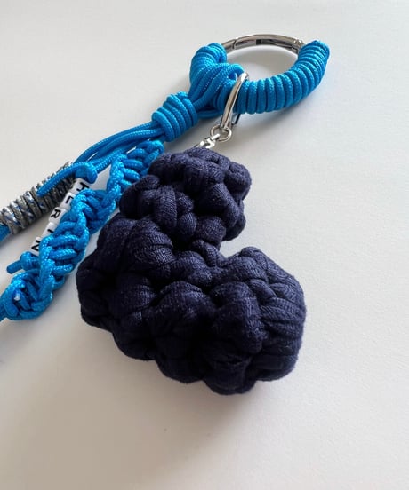 【即納】carabiner charm / navy heart