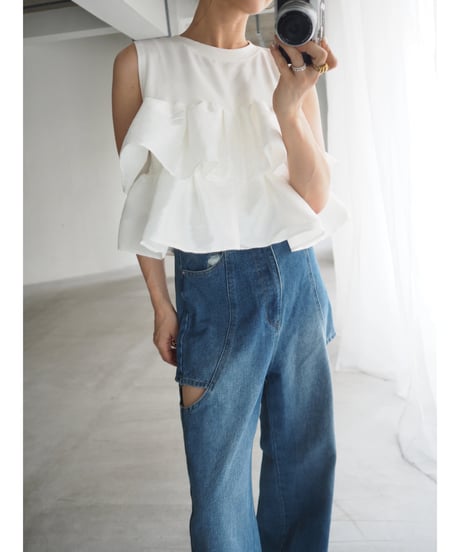 frill docking tops / off