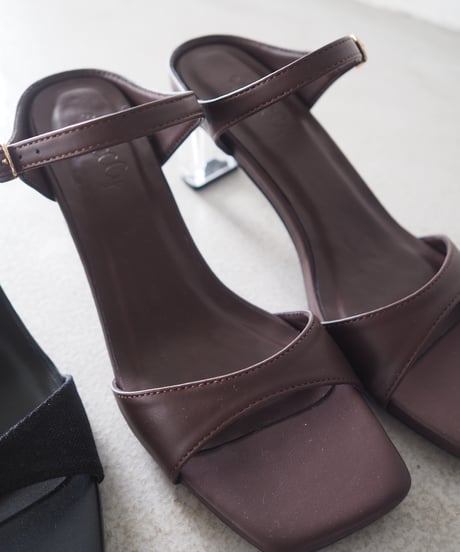 【即納】ichimanpo sandal / brown