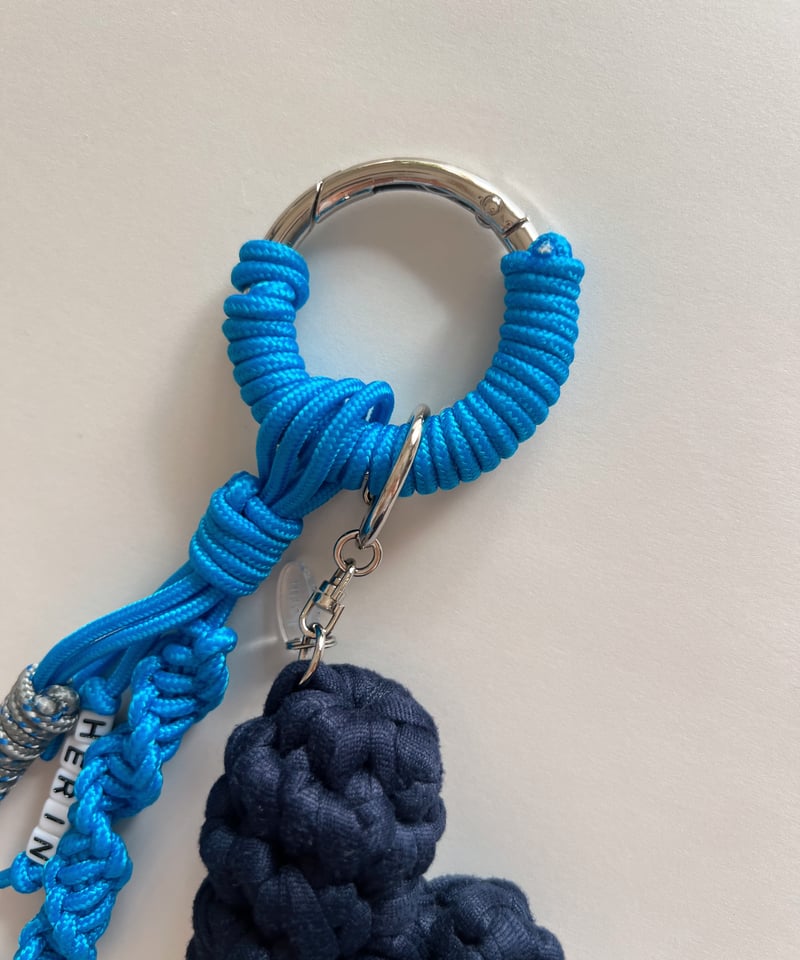 即納】carabiner charm / navy heart | herin
