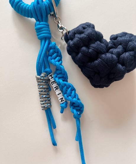 【即納】carabiner charm / navy heart