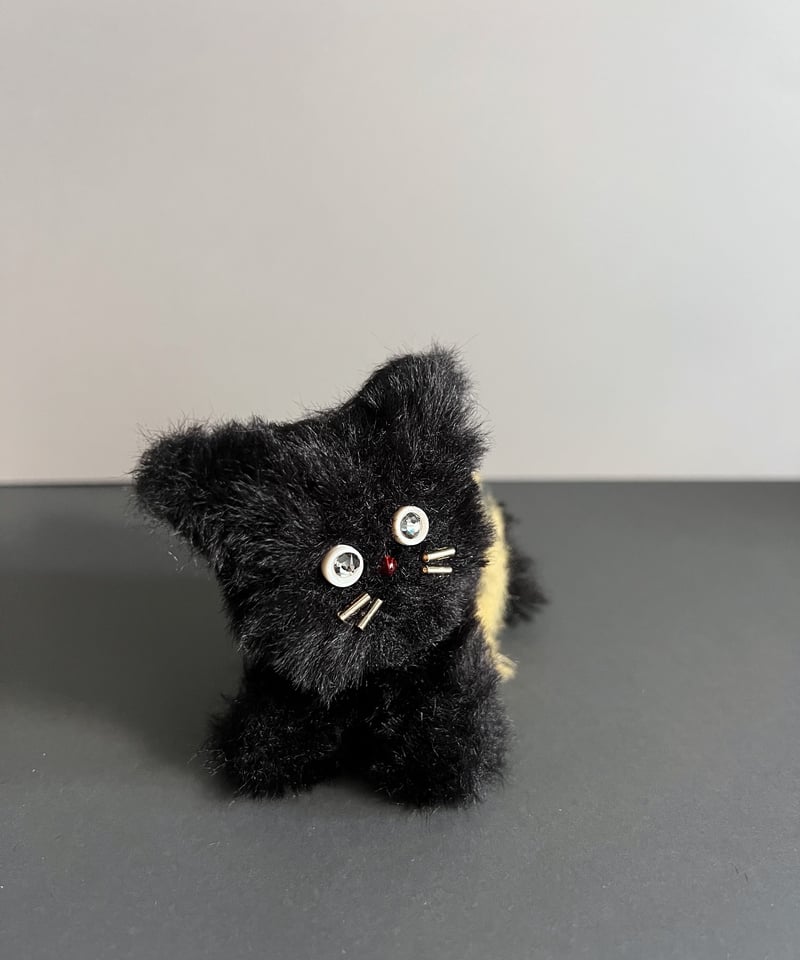 即納】carabiner charm / onipan neko | herin
