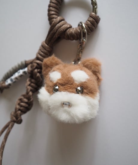 【即納】carabiner charm / shiba brown