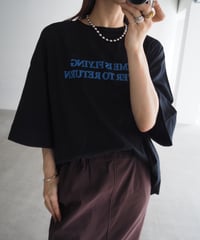 【即納】smooth fit logo over tee / black