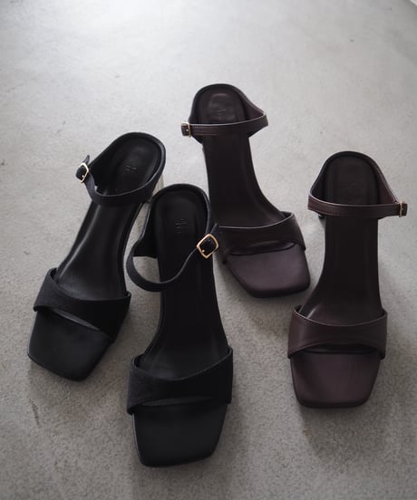 【即納】ichimanpo sandal / brown