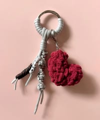 【即納】carabiner charm / fuwafuwa heart