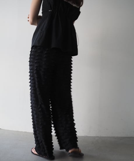 furifuri pants / black