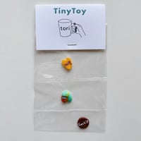 tiny toy / (love!)