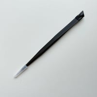 シリコンプッシャー付き極細ストレートツイザー/BLACK