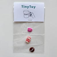 tiny toy / (SUN.)