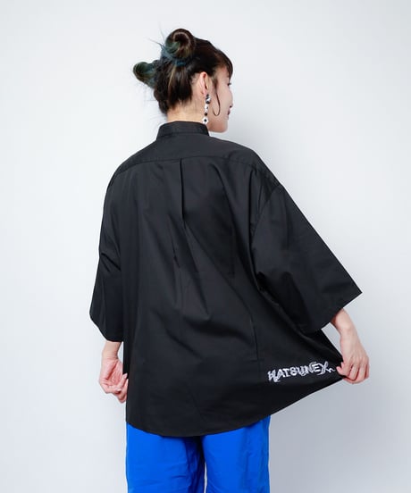 Hatsunex × MERI MAENO オーバーサイズ刺繍シャツ（ブラック）