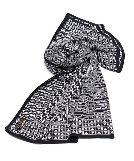 Hatsunex meets Apsu Shusei "TAIRIKUZU" MONYOU Shawl（CROW BLACK）