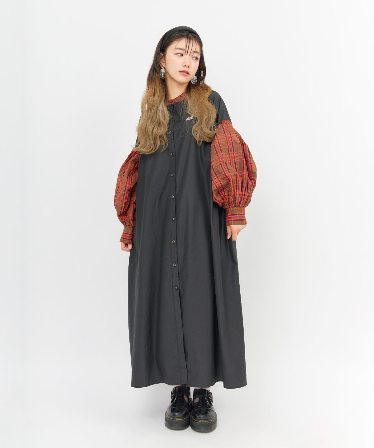 LIMITEDノーカラーワンピース(RED) | HATSUNEXオフィシャルストア LIMITEDノーカラーワンピース(RED) | HATSUNEXオフィシャルストア