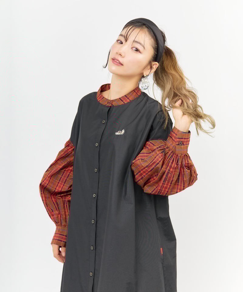 LIMITEDノーカラーワンピース(RED) | HATSUNEXオフィシャルストア LIMITEDノーカラーワンピース(RED) | HATSUNEXオフィシャルストア