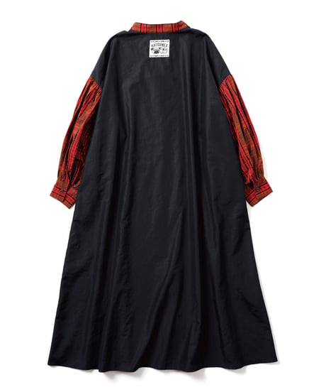 LIMITEDノーカラーワンピース（RED）
