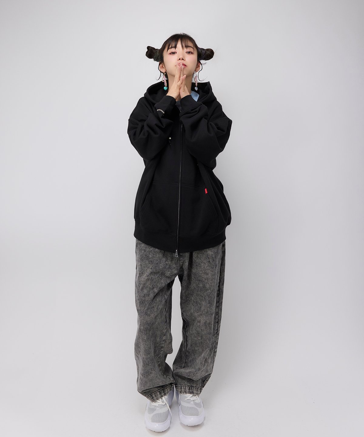 Hatsunex “MITERU” Zip upパーカー(モノクロブラック) | HATSUN Hatsunex “MITERU” Zip upパーカー(モノクロブラック) | HATSUN