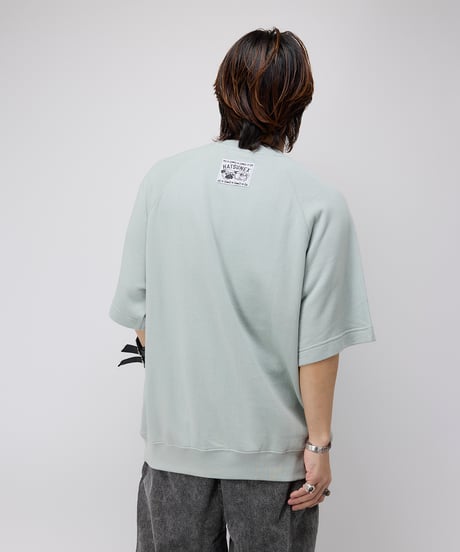 Hatsunex サガラ刺繍ライトオンススウェットTシャツ（スモーキーグリーン）