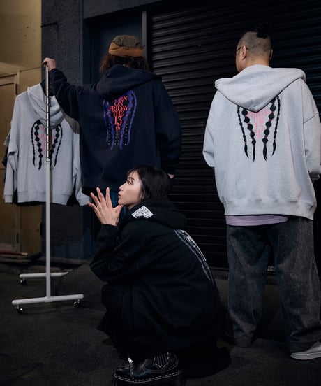 Hatsunex “MITERU” Zip upパーカー（ワインネイビー）