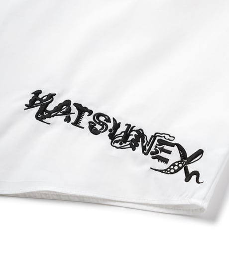 Hatsunex × MERI MAENO オーバーサイズ刺繍シャツ（ホワイト）