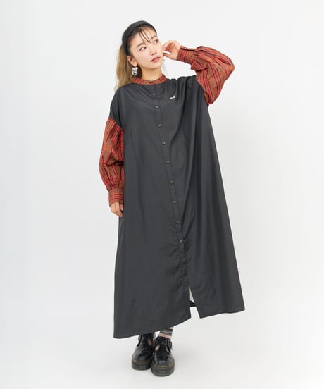 LIMITEDノーカラーワンピース（RED）