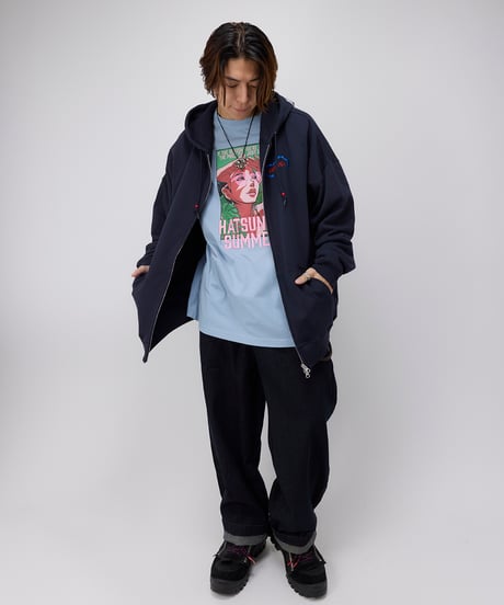 Hatsunex “MITERU” Zip upパーカー（ワインネイビー）