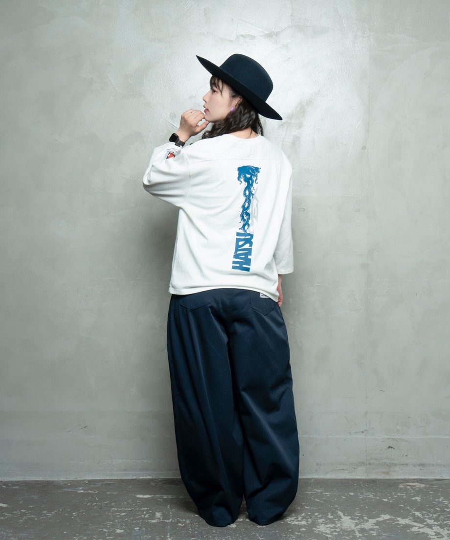 69d9100eb90fcc4e3d0eba03