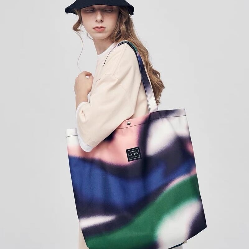 FREEIN Gradation Tote Bag | PIEAL