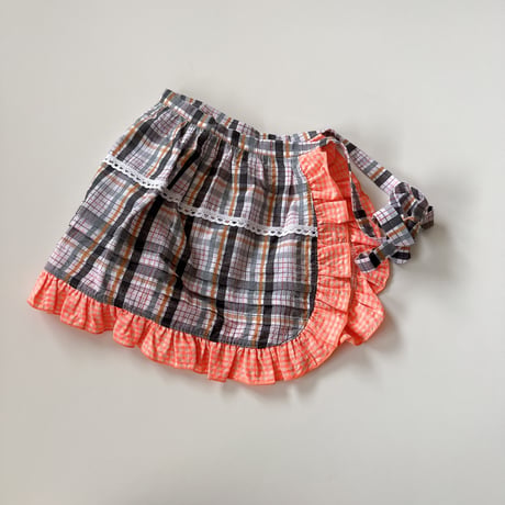 APRON CHECK/ TOM&BOY