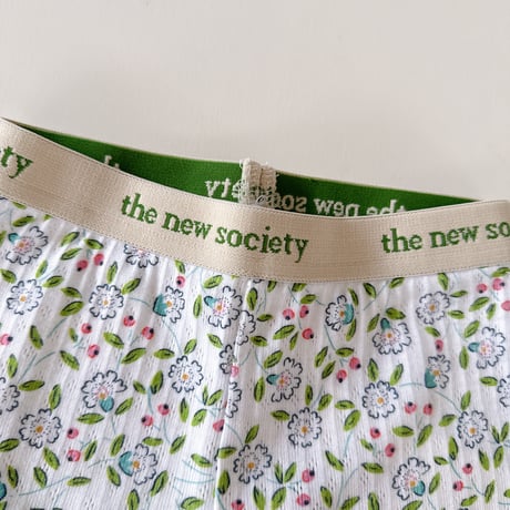 Nicolette Biker Short Jasmine Flowers Print/ the new society