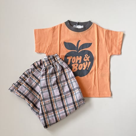 APPLE T-shirt /TOM&BOY