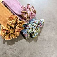 collegien/Eglantine Embroidered Ruffle Ribbed Knee-high Socks