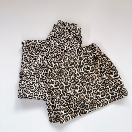 Nelia Skirt / the new society